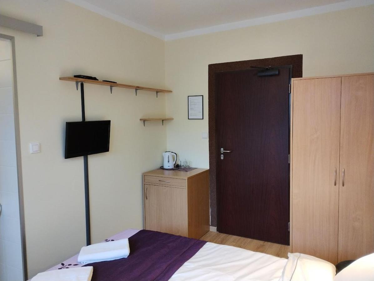 シュチルク Osrodek Wypoczynkowy Zapalenica Bed & Breakfast エクステリア 写真