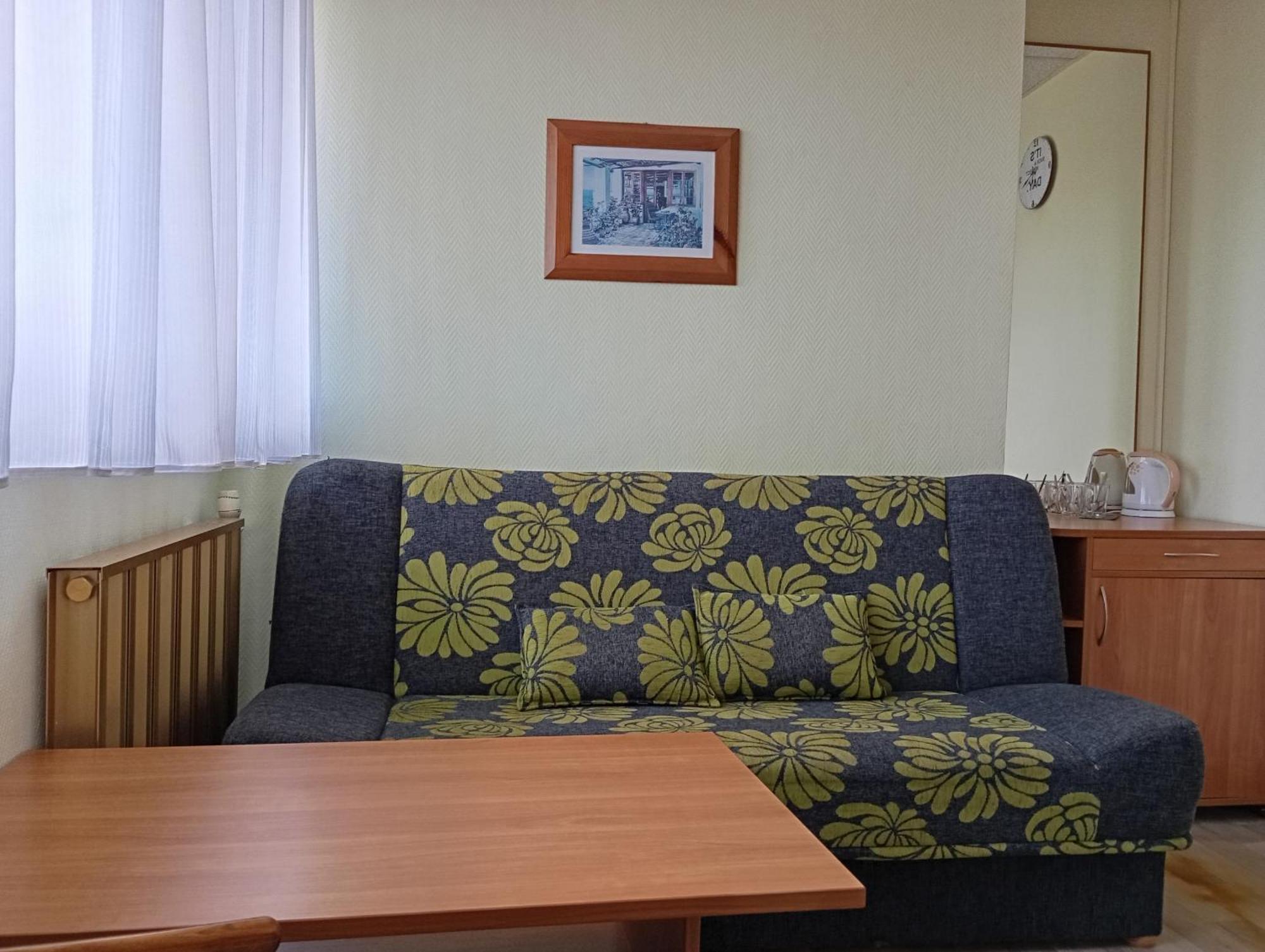 シュチルク Osrodek Wypoczynkowy Zapalenica Bed & Breakfast エクステリア 写真